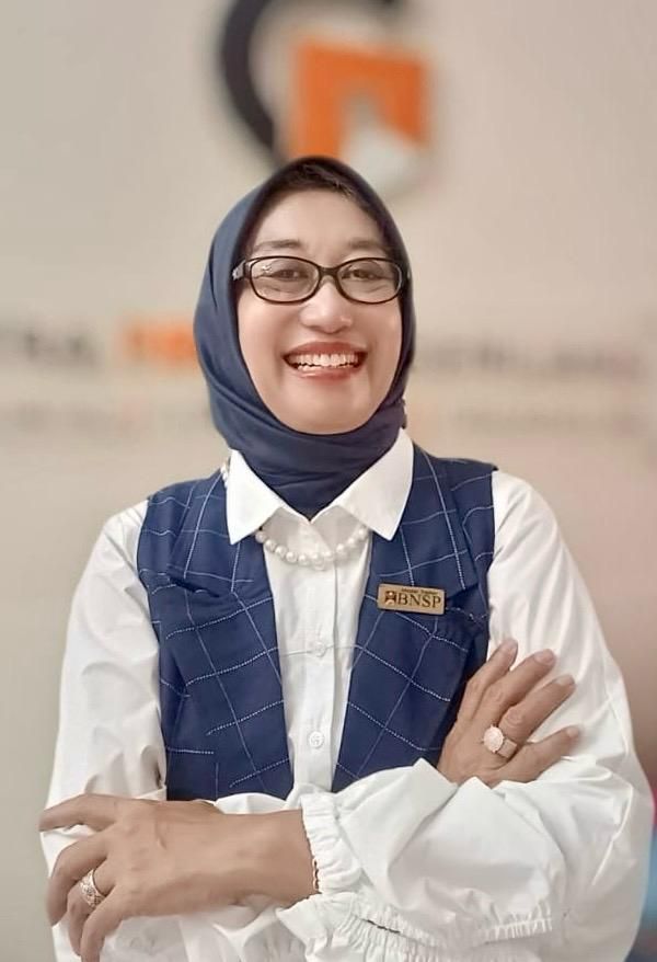 Anggota tim WCC Dian Mutiara Parahita
